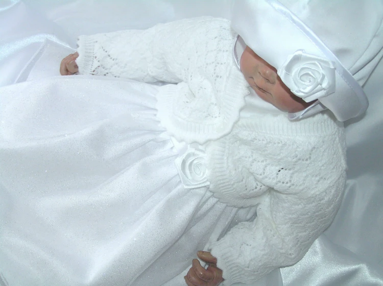 ubranko-na chrzest-dla-dziewczynki-sukienka-bolerko-kapelusik-P1010029-JPG Komplet ubranko do Chrztu