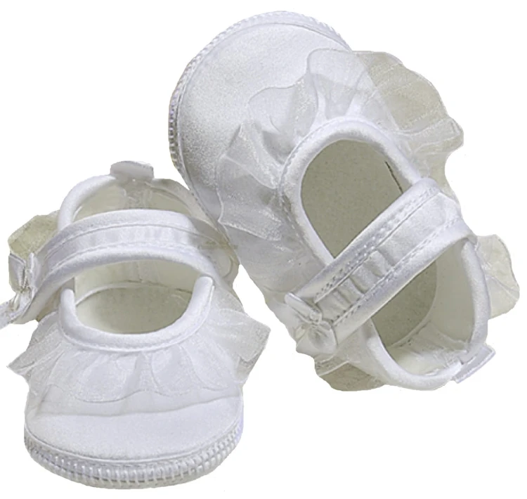 buciki-na chrzest-dla dziewczynek-satynowe-balerinki-z falbanką-Chris3E-.jpg  Piękne dziewczęce balerinki na Chrzest