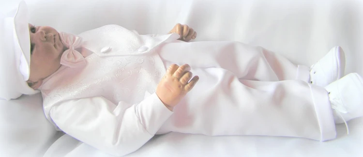 ubranko-dla chłopczyków-do chrztu-garnitur-na chrzest-biały-P1010078.JPG