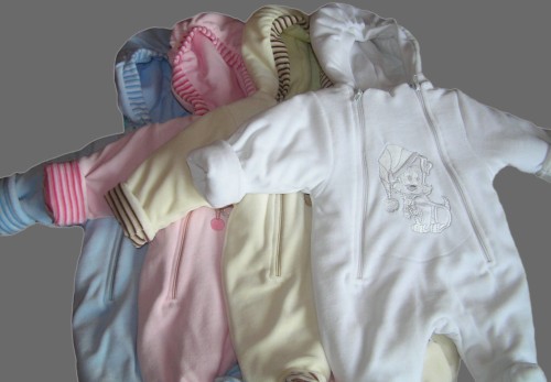 kombinezon-pajacyk-ocieplany-welurowy