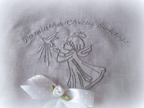 szatka-na chrzest-bawełniana-biała-z haftem-0161.jpg