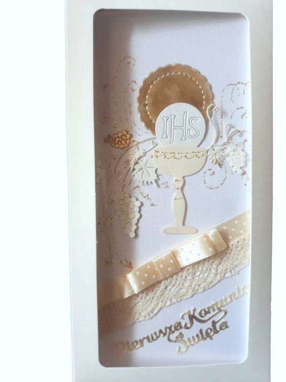 pudełko-pamiątka-na komunię-kartka-rękodzieło-DL2-0.jpg