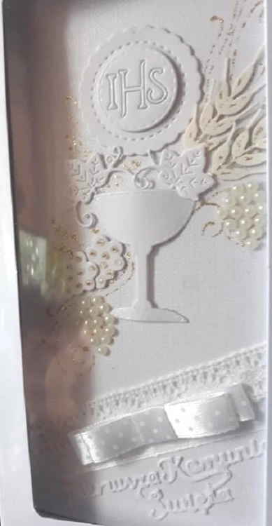 pudełko-pamiątka-na komunię-kartka-rękodzieło-DL1b.jpg