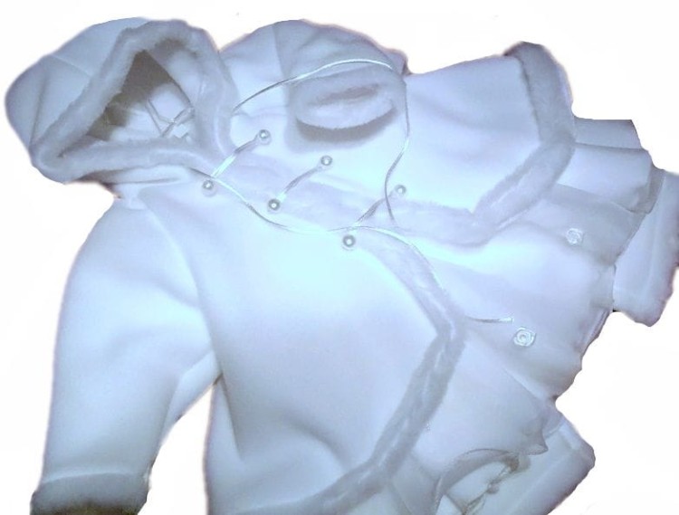 ubranko-na chrzest-komplet-zimowy-z polaru-zimowy-cieply-bialy-Wróżka 2.jpg