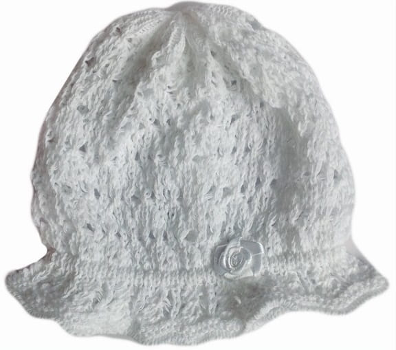 czapeczka-do-chrztu-dla-dziewczynki-dzianina-biala.jpg
