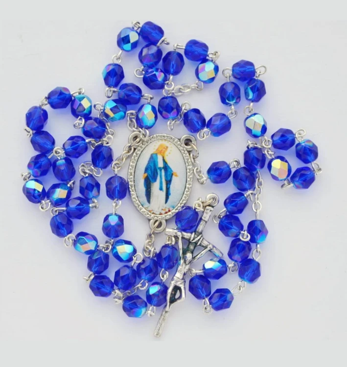 różaniec-biały-niebieski-kryształowy-MB Częstochowska.jpg