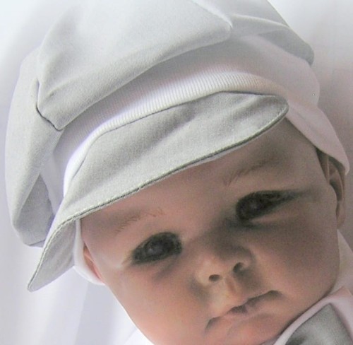 czapeczka-kaszkiecik-na chrzzest-jasny-popielaty.jpg