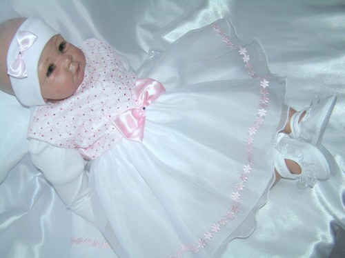 ubranko-sukienka-na-chrzest