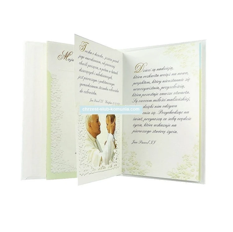 albumik-pamiątka-na chrzest-becik-w pudełku-F.jpg