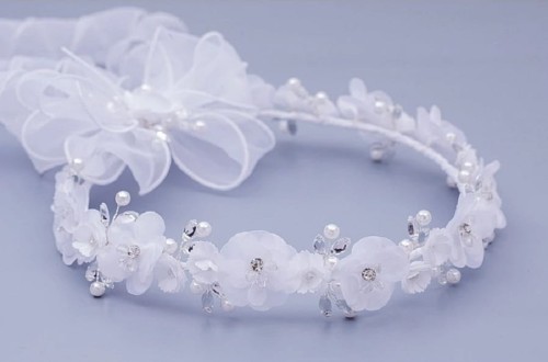 wianek-komunijny-kwiatuszki-białe-koraliki-łezki-przezroczyste-perełki-W051.jpg