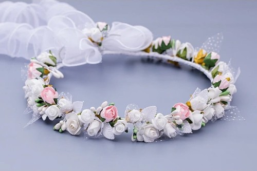 wianek-komunijny-różyczki-piankowe-różowe-papierowe-kwiatki-z pęcikami-W113.jpg