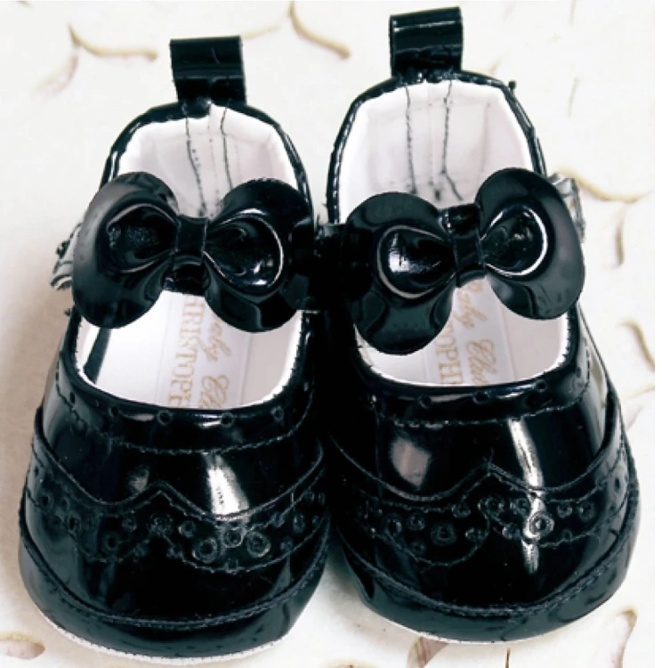 Buciki-do chrztu-baletki-lakierki-na chrzest-czarny