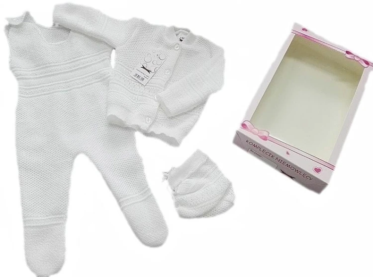 wyprawka-komplecik-na chrzest-biały-dziergany-dzianinowyKB2.jpg