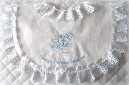 szatka-na chrzest-bawełniana-satynowa-haftowana-biała-do chrztu-SG-003.JPG