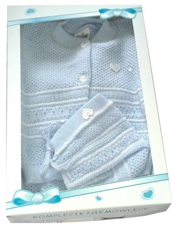 wyprawka-komplecik-niemowlęcy-w pudełku -3 częściowy-sweterek-śpiochy-czapeczka-biały- KB2.jpg