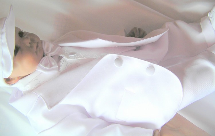 ubranko-dla chłopczyków-do chrztu-garnitur-na chrzest-P1010105.JPG