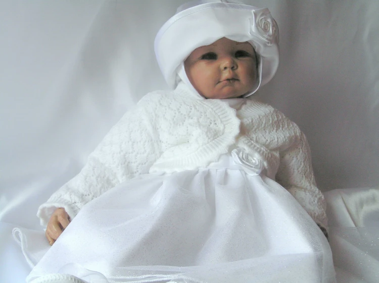 ubranko-na chrzest-dla-dziewczynki-sukienka-bolerko-kapelusik-P1010027-JPG Komplet ubranko do Chrztu