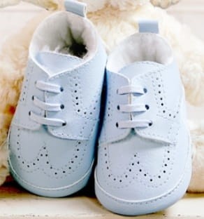 butki-na chrzest-skórzane-dla-chlopca-.jpg Eleganckie buciki do chrztu.jpg