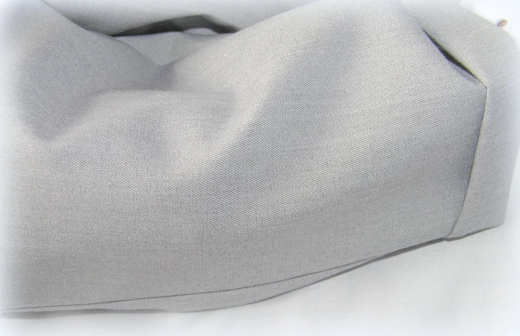 spodenki-na chrzest-niemowlece-spodnie-materiał-jasny-popiel-cienki .JPG eleganckie spodnie do chrztu