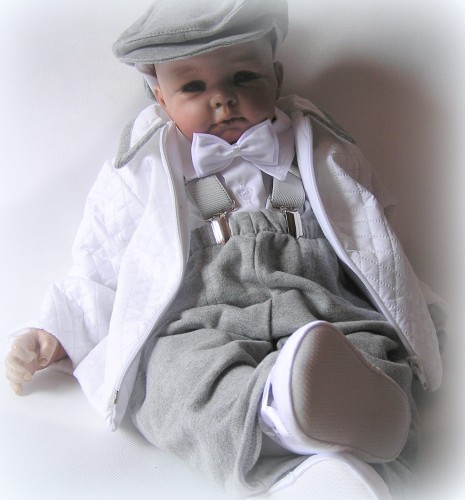 ubranko-na-chrzest-dla-chłopczyka-szary.JPG