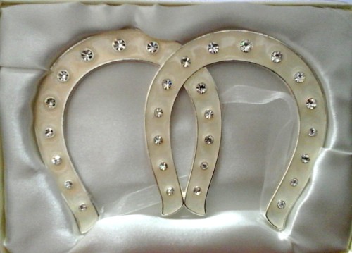 podkowy-szcześcia-pamiątka-na-ślub-1.jpg ecru