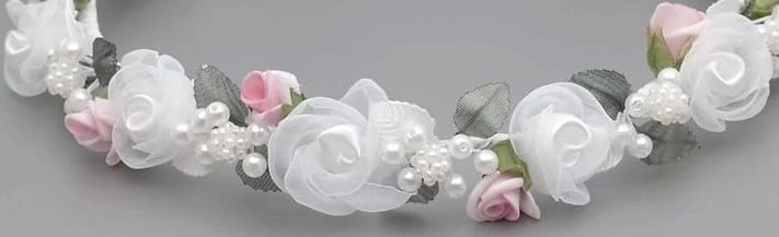 wianek-komnijny--z kokardą-biało-różowe-różyczki-W-039.jpg  Jak żywy