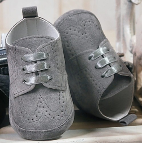 Buciki zamszowe szare.jpg